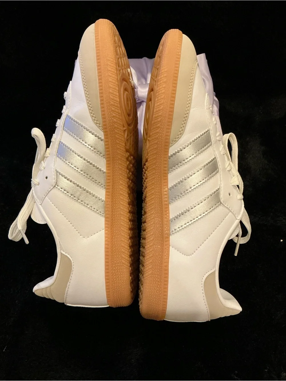 adidas Samba White, Beige & Light Blue Athletic Shoes Size 9